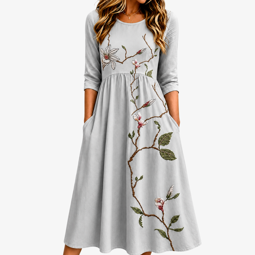 Abito Midi Grigio Argento con Tasche e Fiori