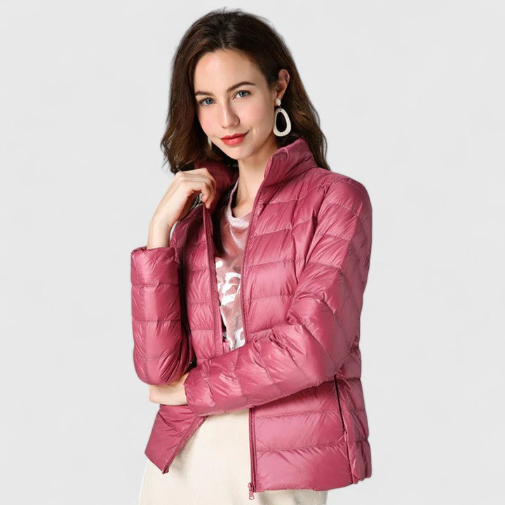 Melorynne — Giacca elegante con pieghe e tasche