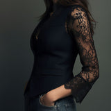 Noémie | Top blazer nero con maniche semitrasparenti