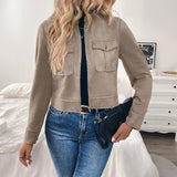 Giacca corta da donna in suede con tasche con patta