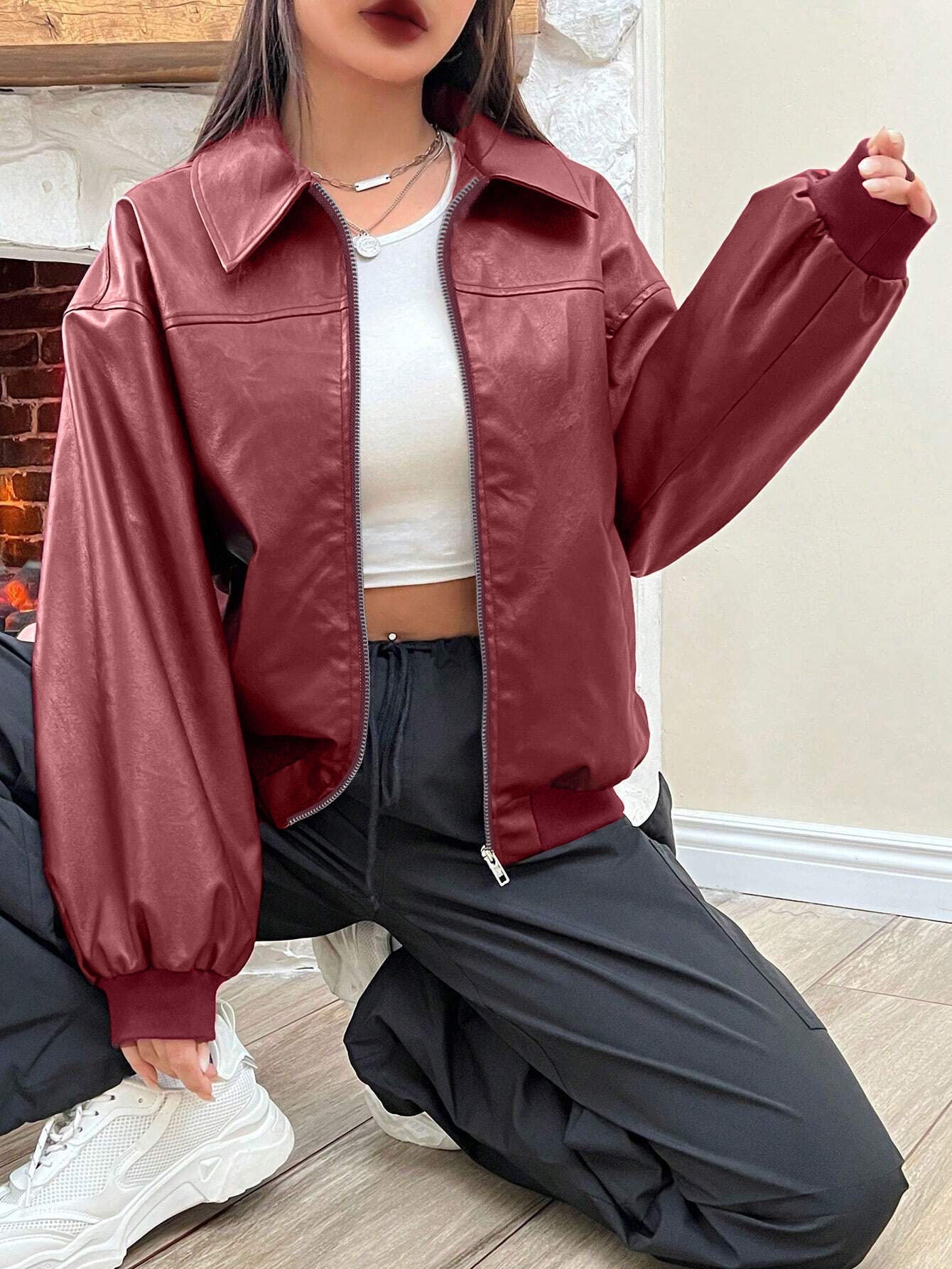 Bomber da donna con colletto classico e zip integrale