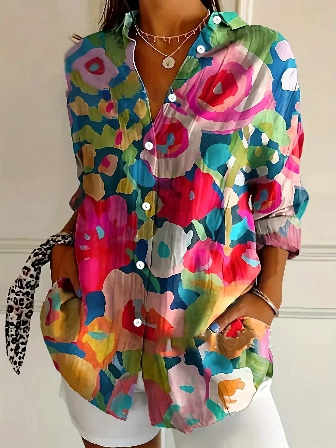 LUNA | BLOUSE WITH COLOURFUL PATTERN