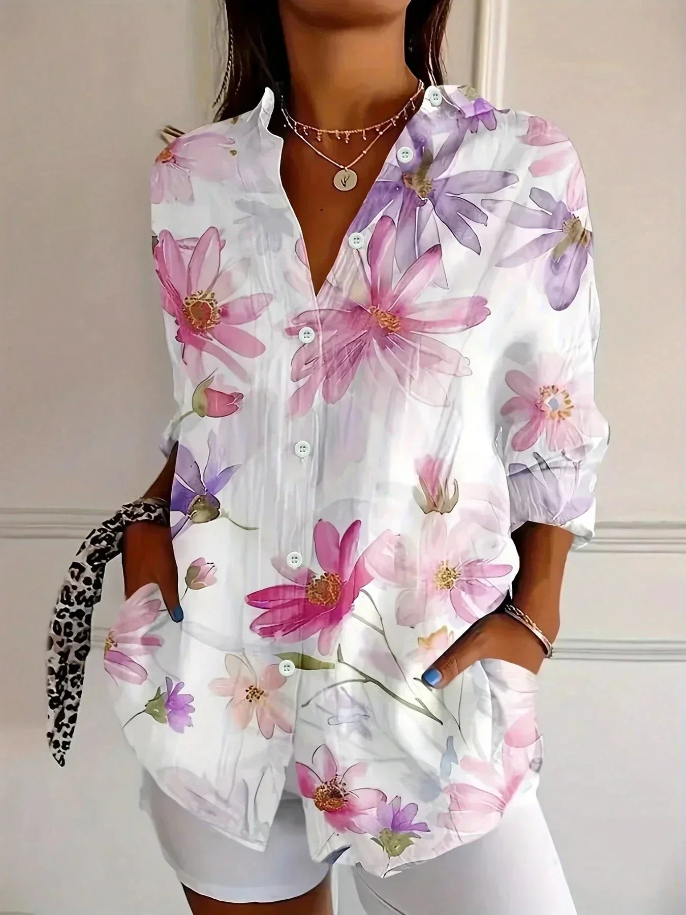 LUNA | BLOUSE WITH COLOURFUL PATTERN