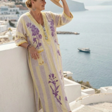 Iris | Vestido Maxi de Rayas Florales con Escote en V y Manga Semilarga