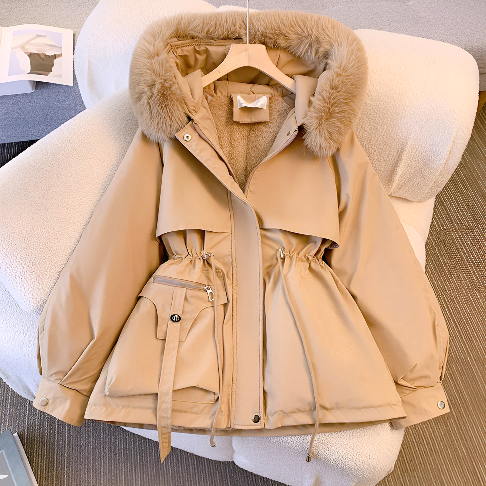 Olivia — Cappotto invernale con cappuccio
