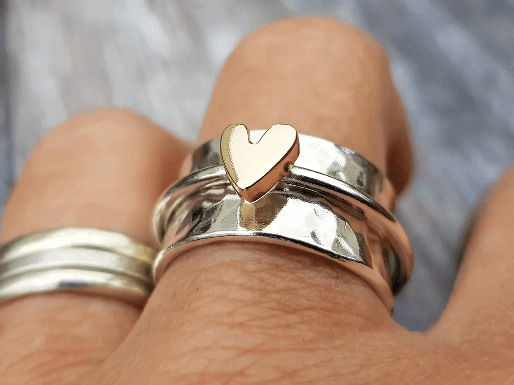 Anello in argento con cuore dorato – Immagine 2