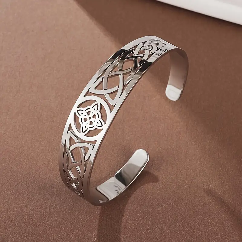 Bracciale rigido aperto in argento – Immagine 1