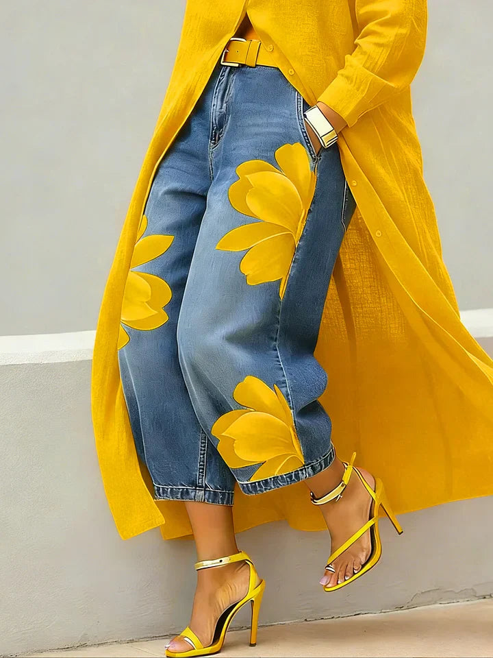 Esley | Camicia lunga e jeans con motivo floreale
