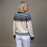 Angela™ | Cardigan Nordico Raffinato