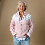Manuela™ | Cardigan Nordico Elegante