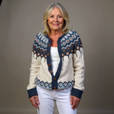 Angela™ | Cardigan Nordico Raffinato