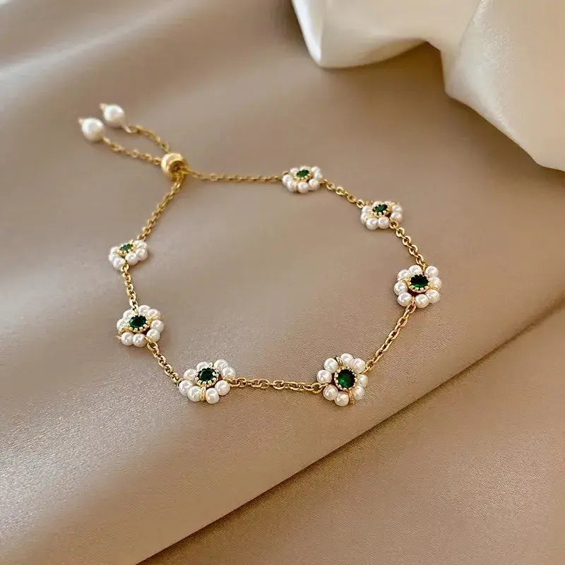 Bracciale margherite con cristalli verdi