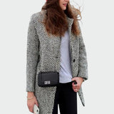 Cappotto lungo da donna con motivo pied-de-poule classico