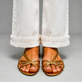 Ginevra | Elegantes Sandalias Doradas para el Verano