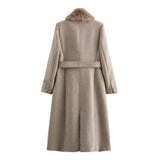 Cappotto lungo da donna con collo effetto pelliccia