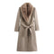Cappotto lungo da donna con collo effetto pelliccia