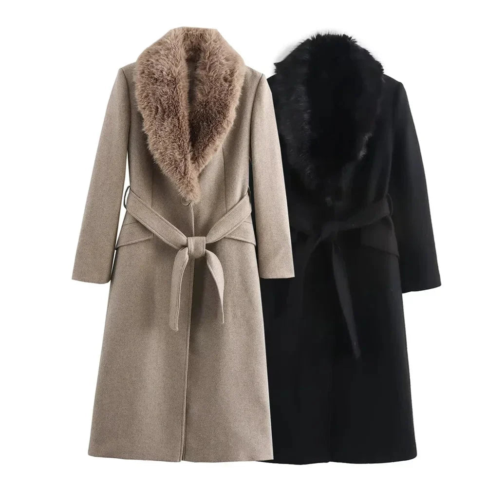Cappotto lungo da donna con collo effetto pelliccia