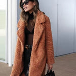 Cappotto teddy lungo da donna