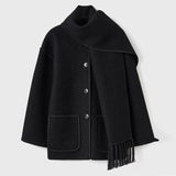 Cardigan lungo da donna con sciarpa integrata