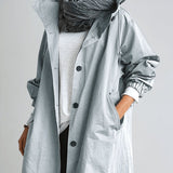 Cappotto lungo da donna con cappuccio e bottoni classici