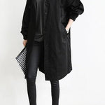 Cappotto lungo da donna con cappuccio e bottoni classici
