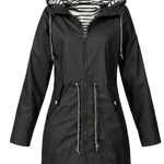 Cappotto da donna con cappuccio e vita regolabile