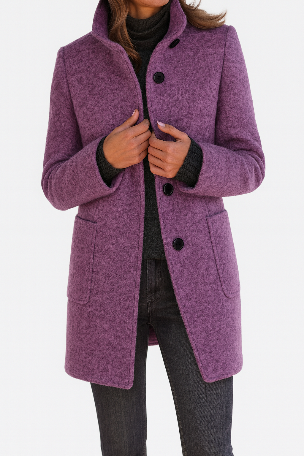 Cappotto elegante da donna con collo alto e bottoni