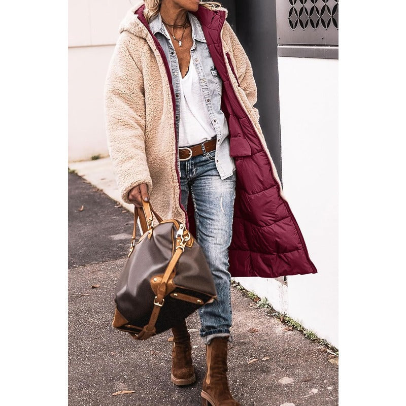 Cappotto lungo trapuntato da donna con cappuccio