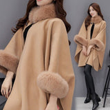 Mantella elegante da donna con collo alto e maniche ampie