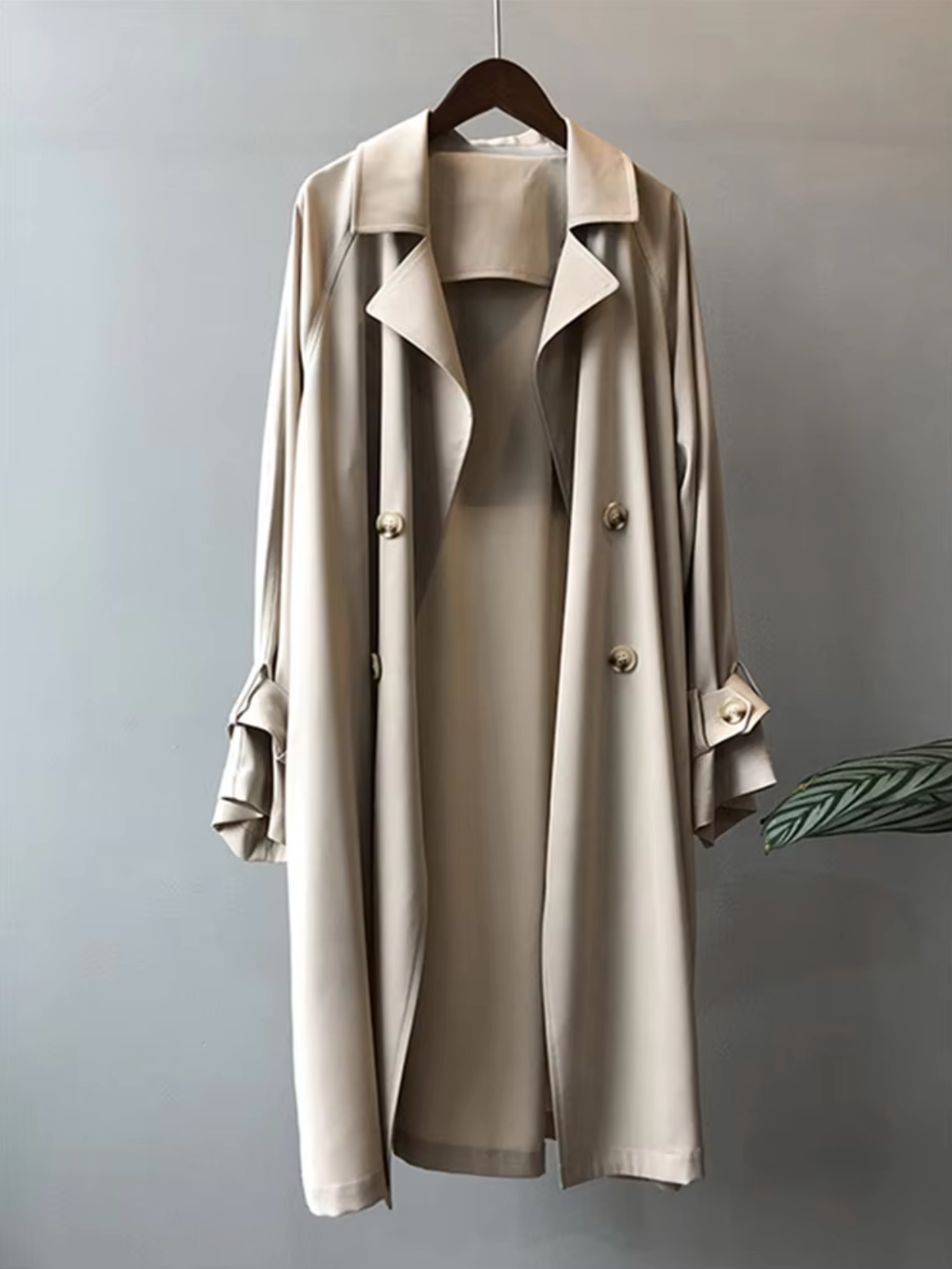 Cappotto trench lungo elegante da donna doppiopetto