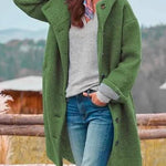Cappotto lungo da donna con cappuccio e bottoni