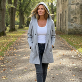 Cappotto da donna con cappuccio e bottoni