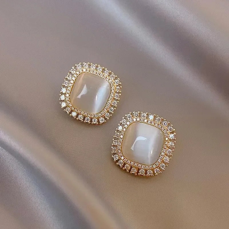Orecchini quadrati chic con opale e zirconi – Immagine 1