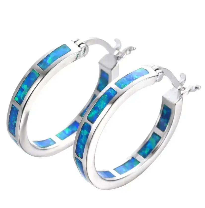 Orecchini rotondi chic con opale di fuoco blu – Immagine 2