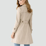 Trench da donna con collo classico e bottoni