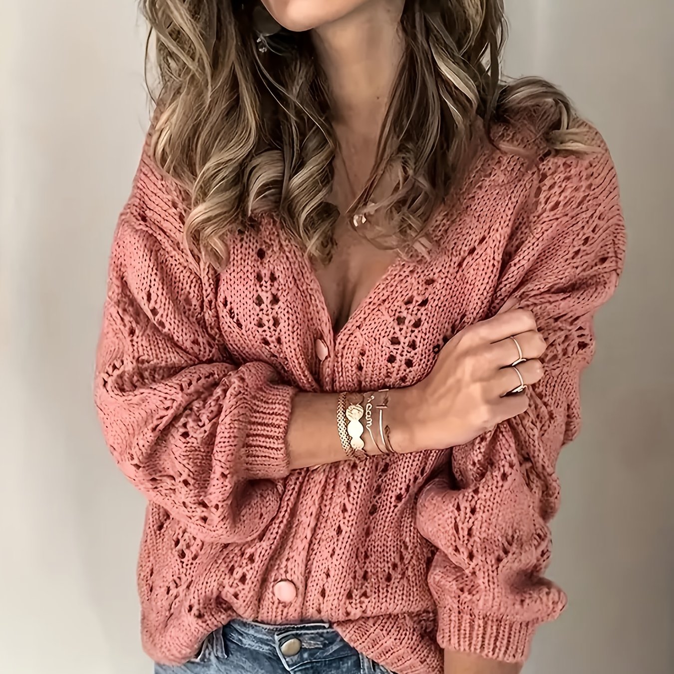 Rosa – Cardigan traforato con scollo a V